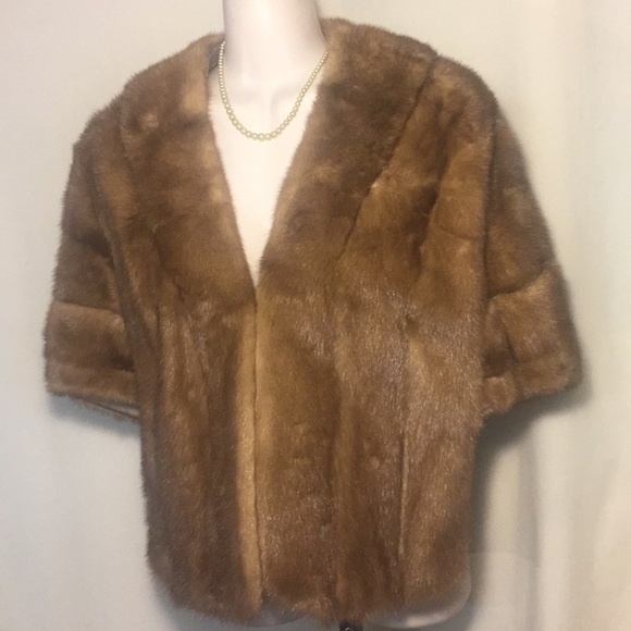 alaskan custom built furs Jackets & Blazers - Vintage genuine brown fur stole cape w pockets